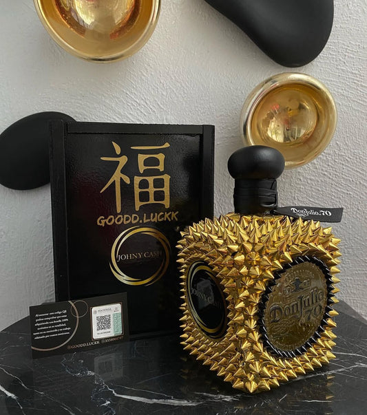 Botella Edición Especial Don Julio 70 – Custom “Full Spikes” by GOODD LUCKK