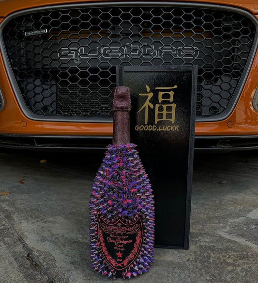 Dom Pérignon Rosé – Edición Custom Full Spikes Rosa